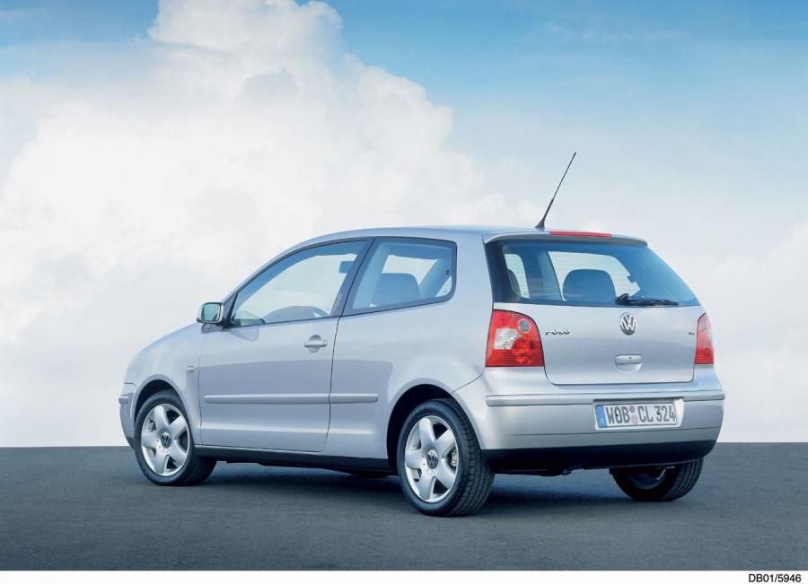  Volkswagen Polo 2002 года  (фото 24 из 31)